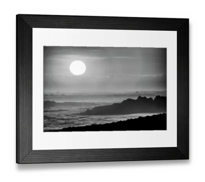 Framed Print : Each evening the incredible motion of the Indian Ocean becomes a tourist mecca on the beaches of Bali, Indonesia Framed Print : Each evening the incredible motion of the Indian Ocean becomes a tourist mecca on the beaches of Bali, Indonesia