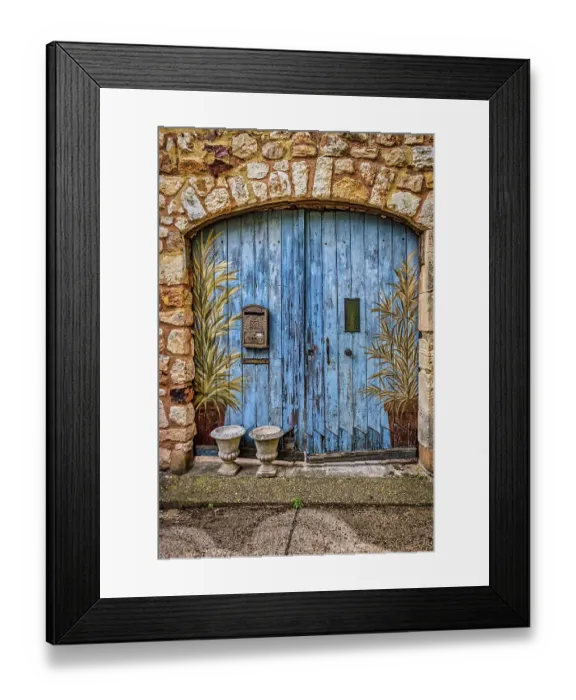 Framed Print : Roussillon doorway, Provence, France Framed Print : Roussillon doorway, Provence, France