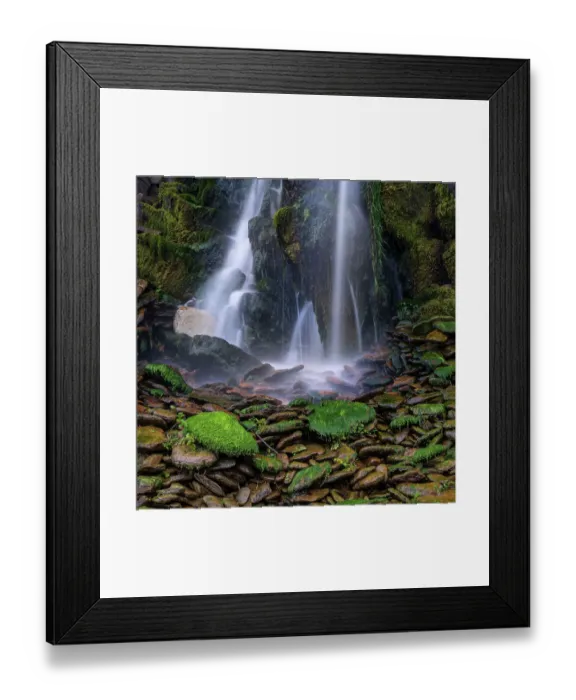Framed Print : Ireland, Ferriter's Cove. Close-up of waterfall and mossy rocks Framed Print : Ireland, Ferriter's Cove. Close-up of waterfall and mossy rocks