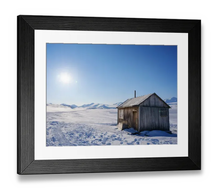 Framed Print : Traditional hut at frozen Gronfjorden, Island of Spitsbergen. Arctic region, Scandinavia, Norway, Svalbard