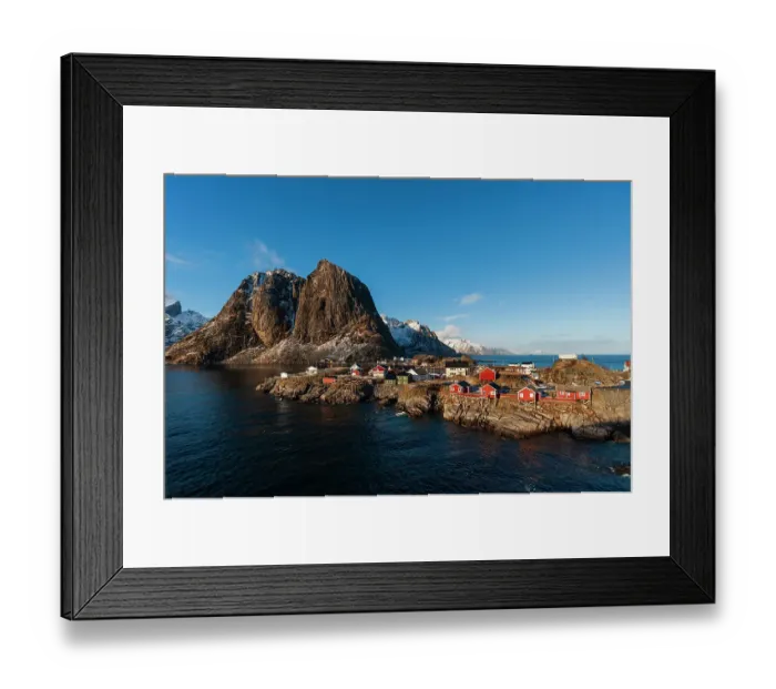 Framed Print : The fishing village of Hamnoy. Hamnoy, Lofoten Islands, Nordland, Norway Framed Print : The fishing village of Hamnoy. Hamnoy, Lofoten Islands, Nordland, Norway