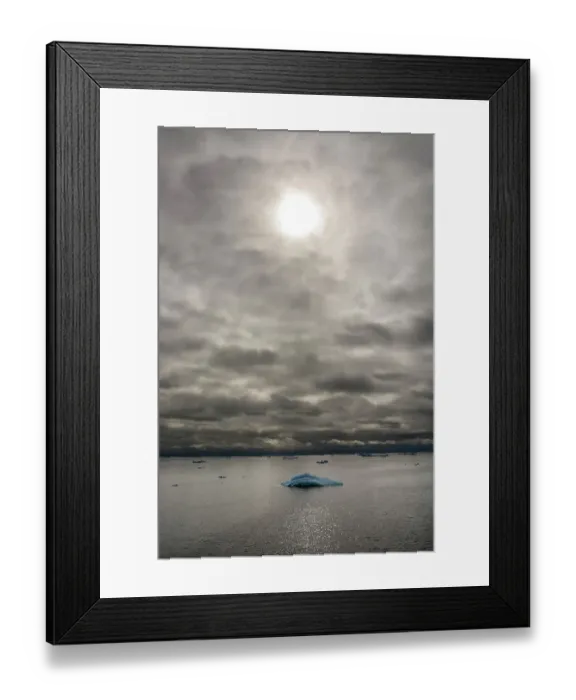 Framed Print : Ice floes in the Erik, the strait separating Kong Karls Land from Nordaustlandet, Svalbard, Norway Framed Print : Ice floes in the Erik, the strait separating Kong Karls Land from Nordaustlandet, Svalbard, Norway