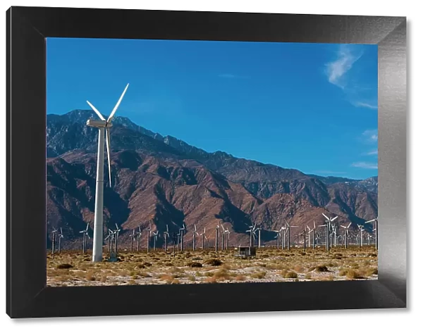 A wind farm in the San Gorgonio Pass near Palm Springs. San Jacinto Mountains, Riverside County, California, USA
