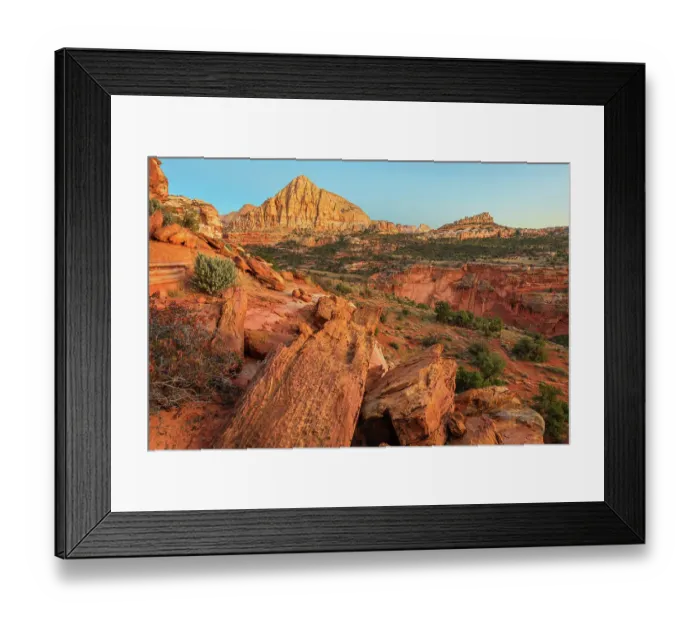 Framed Print : Pectols Pyramid seen from the Rim Trail, Capitol Reef National Park, Utah Framed Print : Pectols Pyramid seen from the Rim Trail, Capitol Reef National Park, Utah
