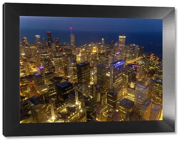 USA, Illinois, Chicago. Downtown overview at twilight. (Editorial Use Only)