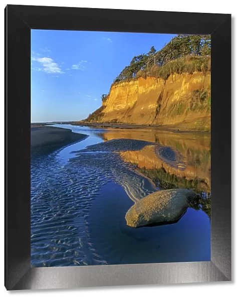 USA, Washington State, Copalis Beach, Iron Springs. Patterns in beach sand at sunset