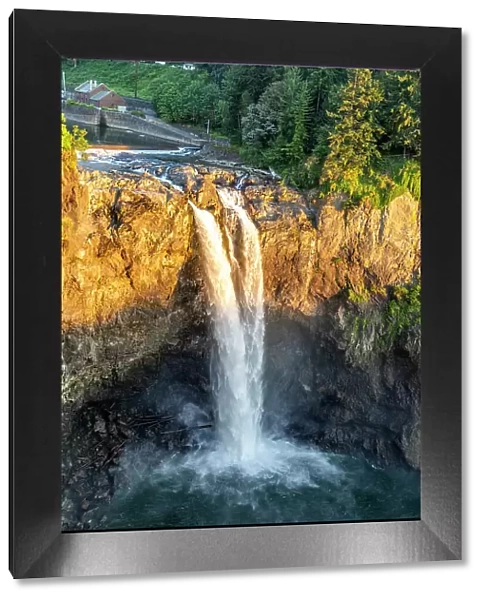USA, Washington State, Snoqualmie Falls