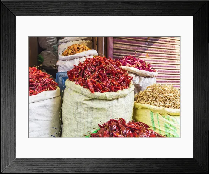 Framed Print : Sokalipura, Srinagar, Jammu and Kashmir, India. Dried chili peppers at a shop in Srinagar