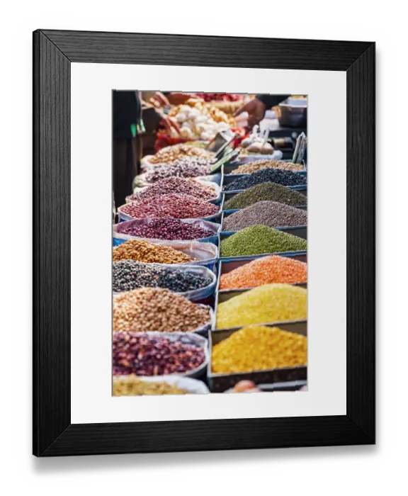 Framed Print : Rainawari, Srinagar, Jammu and Kashmir, India. Dried lentils and beans at a market