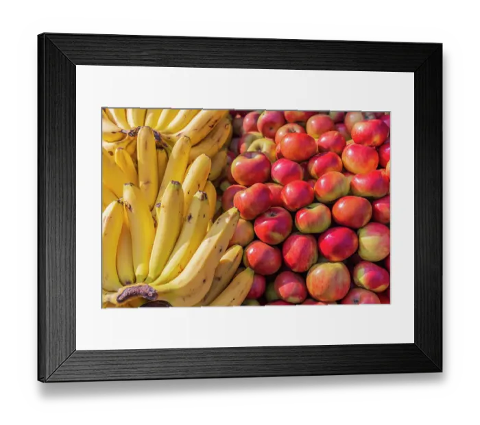 Framed Print : Berna Bugh, Kangan, India. Fresh bananas and apples at a market in a village of Jammu and Kashmir Framed Print : Berna Bugh, Kangan, India. Fresh bananas and apples at a market in a village of Jammu and Kashmir