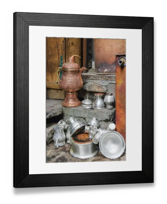 Framed Print : Sokalipura, Srinagar, Jammu and Kashmir, India. Copper and tin tea urns at a market in Srinagar Framed Print : Sokalipura, Srinagar, Jammu and Kashmir, India. Copper and tin tea urns at a market in Srinagar
