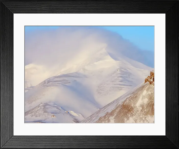 Framed Print : Landscape in fjord Billefjorden. Winter landscape on the island Spitsbergen in the Svalbard Archipelago. Scandinavia, Norway