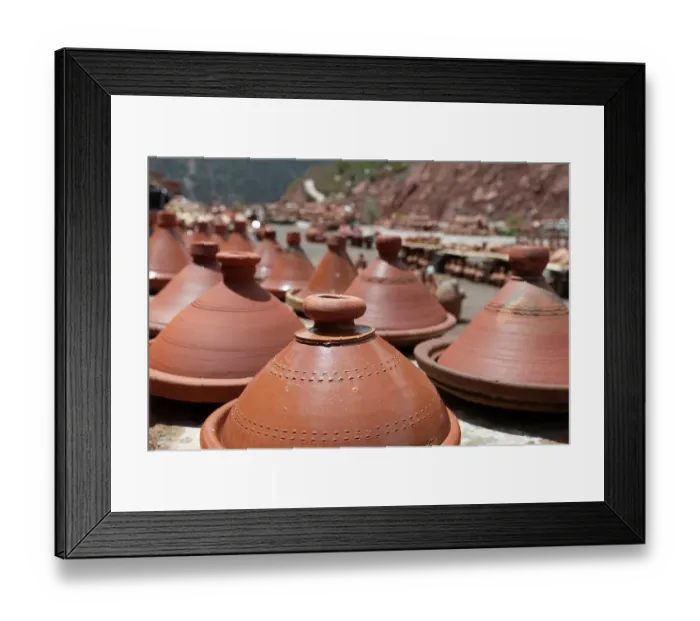Framed Print : Africa, Morocco. Close-up of tajine pottery used for cooking. ©Bill Young  /  Jaynes Gallery  /  DanitaDelimont.com
