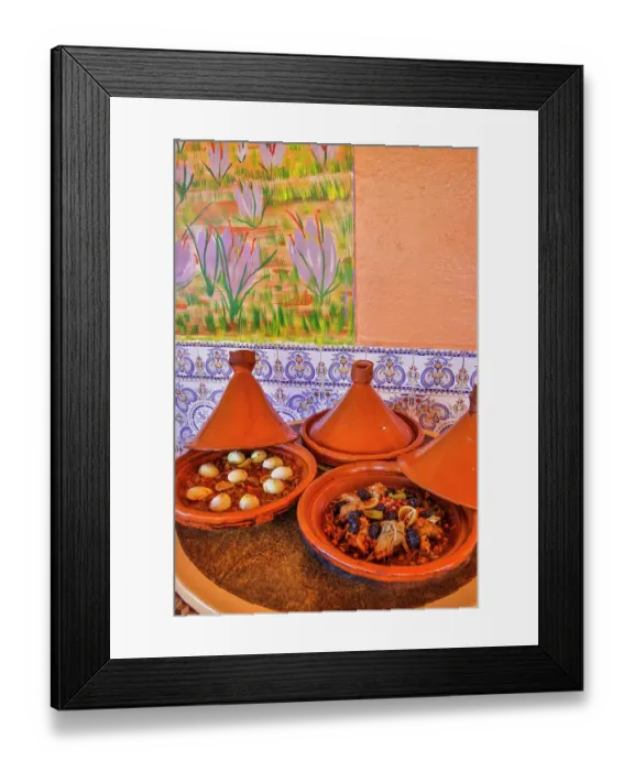 Framed Print : Morocco, Ouarzazate Province. Ait Ben Haddou, cooking food in a tagine Framed Print : Morocco, Ouarzazate Province. Ait Ben Haddou, cooking food in a tagine