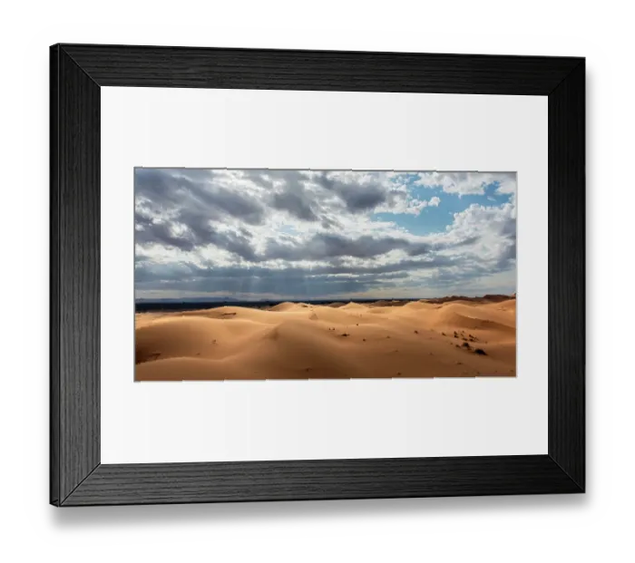 Framed Print : Africa, Erg Chebbi, Morocco. Desert landscape. ©Bill Young / Jaynes Gallery / DanitaDelimont.com Framed Print : Africa, Erg Chebbi, Morocco. Desert landscape. ©Bill Young / Jaynes Gallery / DanitaDelimont.com
