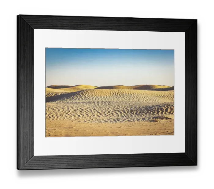 Framed Print : Ghlissia, Kebili, Tunisia. Sand dunes in the Sahara Desert