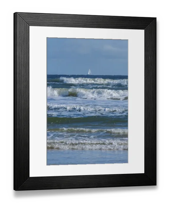 Framed Print : Waves crashing onto New Smyrna Beach, Florida