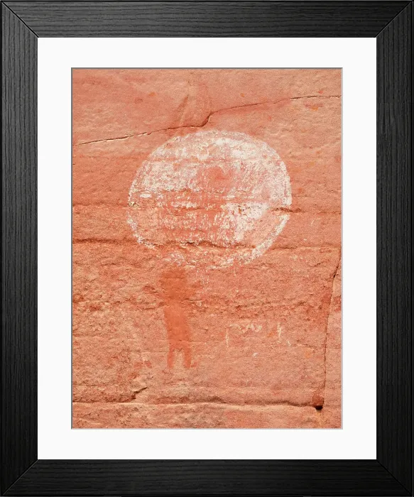 Framed Print : Arizona, Honanki Heritage Site. Pictographs made by the Sinagua people Framed Print : Arizona, Honanki Heritage Site. Pictographs made by the Sinagua people