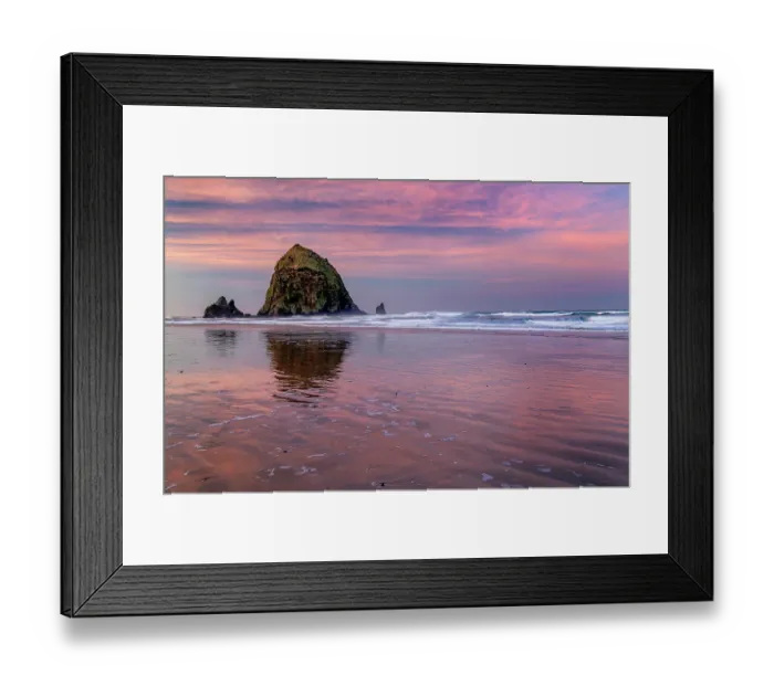 Framed Print : Haystack Rock at sunrise in Cannon Beach, Oregon, USA Framed Print : Haystack Rock at sunrise in Cannon Beach, Oregon, USA