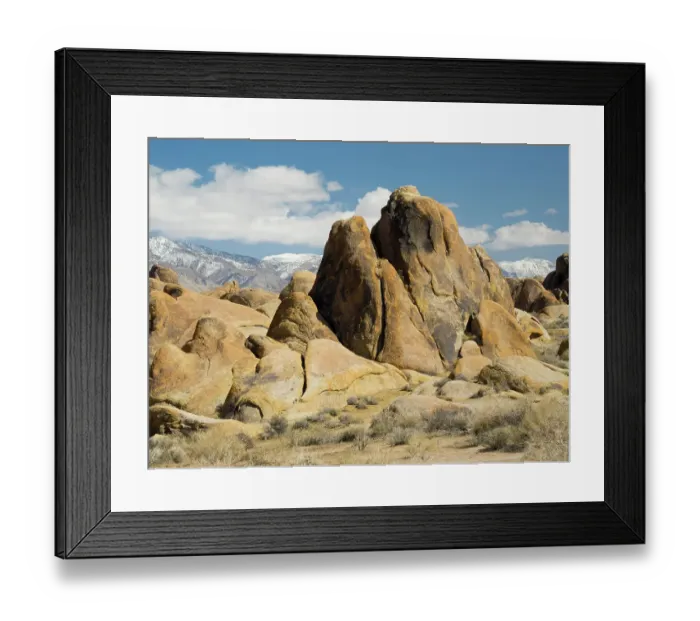 Framed Print : California, Alabama Hills. Weathered granite rock formations Framed Print : California, Alabama Hills. Weathered granite rock formations
