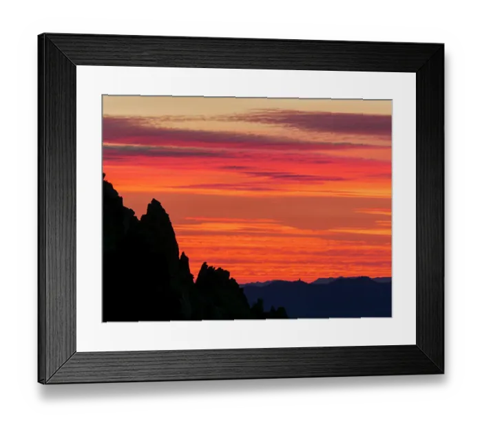 Framed Print : Sunrise in the mountains, Eastern Sierras, Bishop, California Framed Print : Sunrise in the mountains, Eastern Sierras, Bishop, California