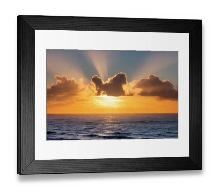 Framed Print : Sunset clouds over the Pacific Ocean at Cape Disappointment State Park, Washington State, USA Framed Print : Sunset clouds over the Pacific Ocean at Cape Disappointment State Park, Washington State, USA
