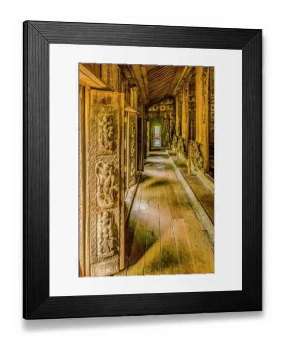 Framed Print : Shwemawdaw Golden Palace Monastery, Mandalay, Myanmar. Interior view of carved doorways adorning elaborate teakwood monastery
