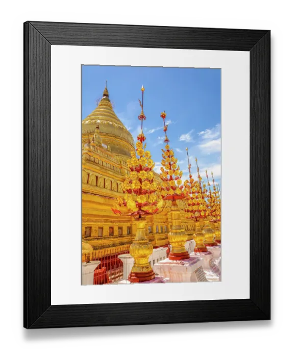 Framed Print : Shwezigon Pagoda, Bagan, Myanmar. Wide angle view of Golden Temple built next to Irrawaddy River in 1100, an iconic stupa of Burmese design