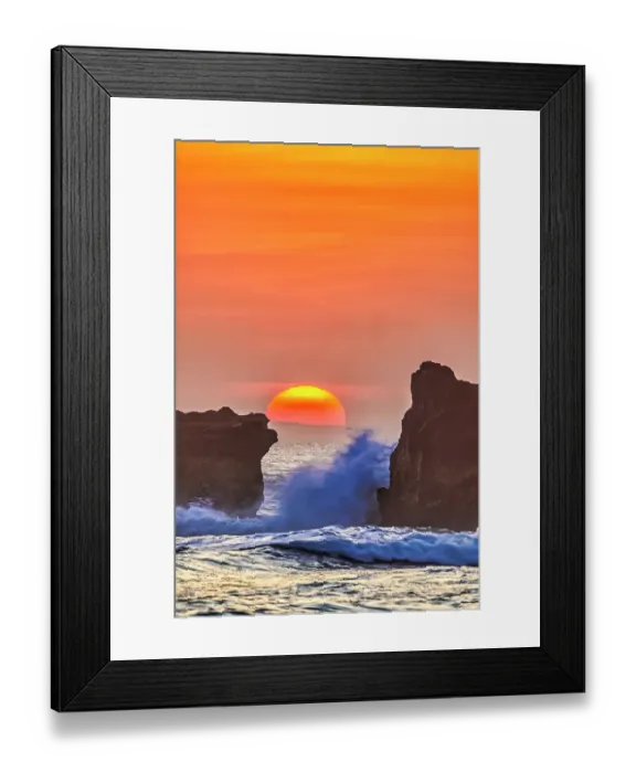 Framed Print : Sunset in Bali, Indonesia, a tropical paradise Framed Print : Sunset in Bali, Indonesia, a tropical paradise