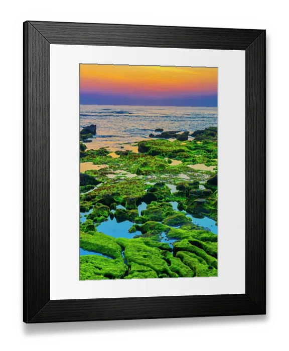 Framed Print : Sunset in Bali, Indonesia, a tropical paradise Framed Print : Sunset in Bali, Indonesia, a tropical paradise