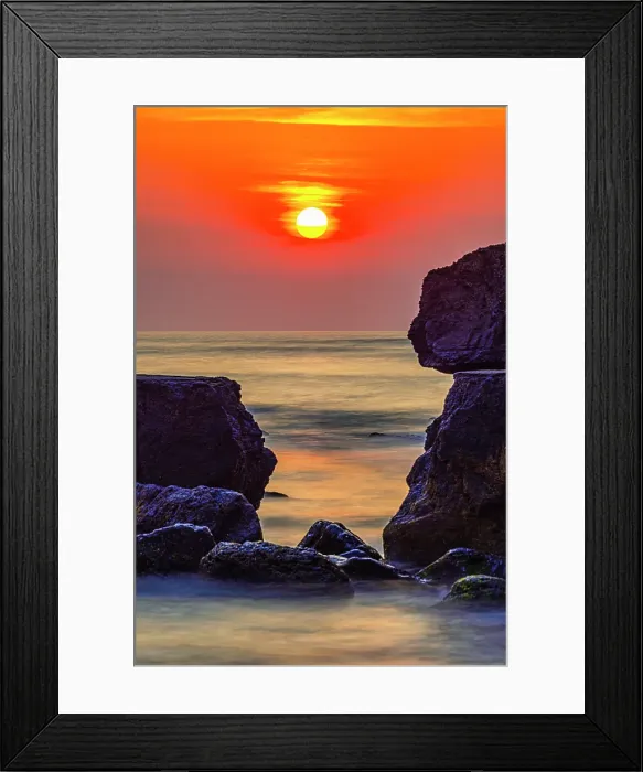 Framed Print : Sunset in Bali, Indonesia, a tropical paradise Framed Print : Sunset in Bali, Indonesia, a tropical paradise