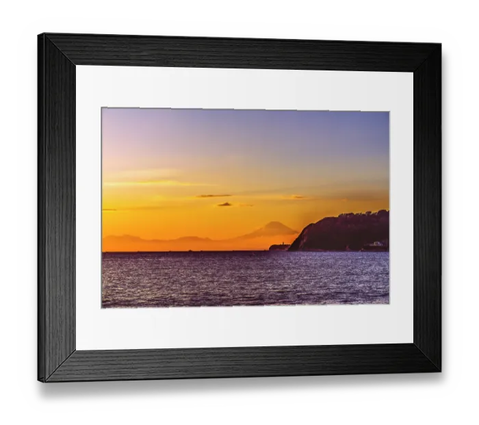 Framed Print : Colorful sunset, Kamakura Beach, Kanagawa, Japan