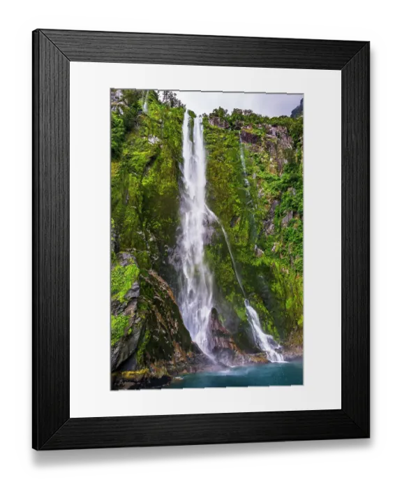Framed Print : Stirling Falls, Milford Sound, Fiordland National Park, South Island, New Zealand