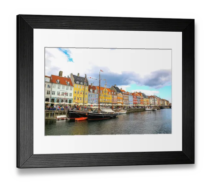 Framed Print : Copenhagen, Denmark. Nyhavn, painted houses by canal