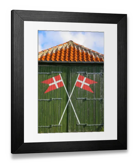 Framed Print : Skagen, Denmark. Green barn with Denmark flag Framed Print : Skagen, Denmark. Green barn with Denmark flag