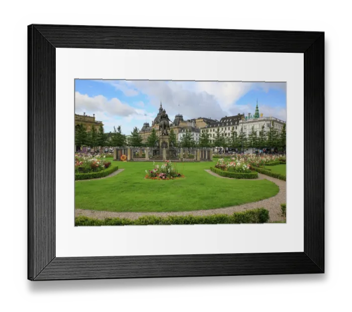 Framed Print : Copenhagen, Denmark. Knight on horse statue Framed Print : Copenhagen, Denmark. Knight on horse statue