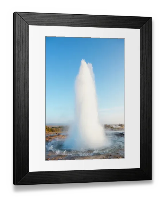 Framed Print : Haukadalur Valley, Iceland. Eruption of the Strokkur geyser at the Haukadalur valley in Iceland Framed Print : Haukadalur Valley, Iceland. Eruption of the Strokkur geyser at the Haukadalur valley in Iceland
