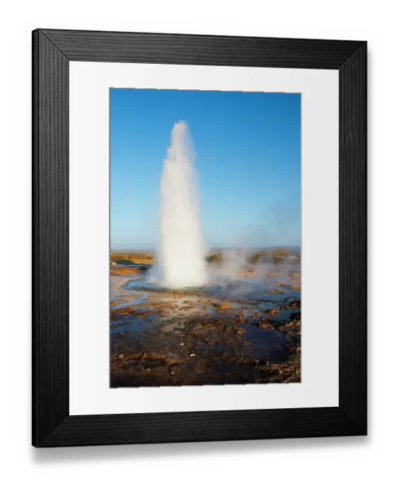 Framed Print : Haukadalur Valley, Iceland. Eruption of the Strokkur geyser at the Haukadalur valley in Iceland Framed Print : Haukadalur Valley, Iceland. Eruption of the Strokkur geyser at the Haukadalur valley in Iceland
