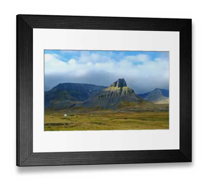 Framed Print : Iceland. Keldudalur and Gjalpardalur in Dyrafjordur during autumn Framed Print : Iceland. Keldudalur and Gjalpardalur in Dyrafjordur during autumn