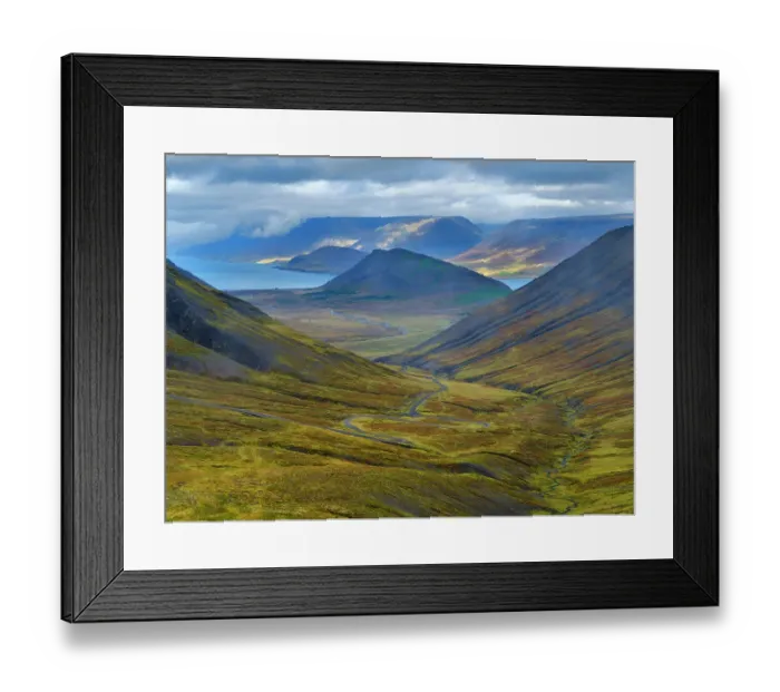Framed Print : Iceland. Road over Hrafnseyrarheidi near Thingeyri during autumn Framed Print : Iceland. Road over Hrafnseyrarheidi near Thingeyri during autumn