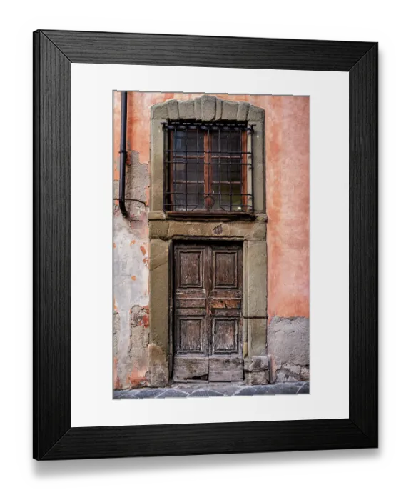 Framed Print : Craggy old entrance in Lucca, Italy