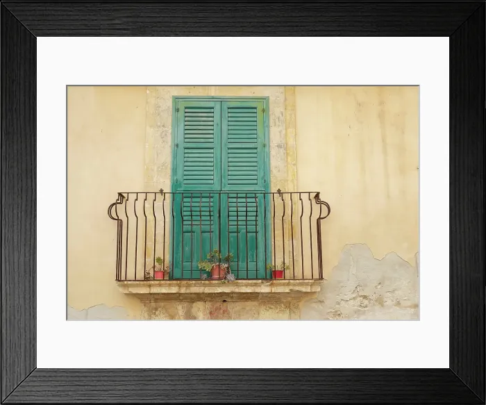 Framed Print : Noto, Sicily. Charming old window and terrace on a home