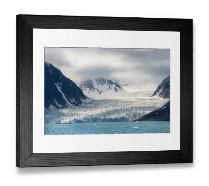 Framed Print : Norway, Svalbard. Monacobreen Glacier, a tidewater glacier, finds the ocean in northern Svalbard ©Don Grall / Jaynes Gallery / DanitaDelimont.com Framed Print : Norway, Svalbard. Monacobreen Glacier, a tidewater glacier, finds the ocean in northern Svalbard ©Don Grall / Jaynes Gallery / DanitaDelimont.com
