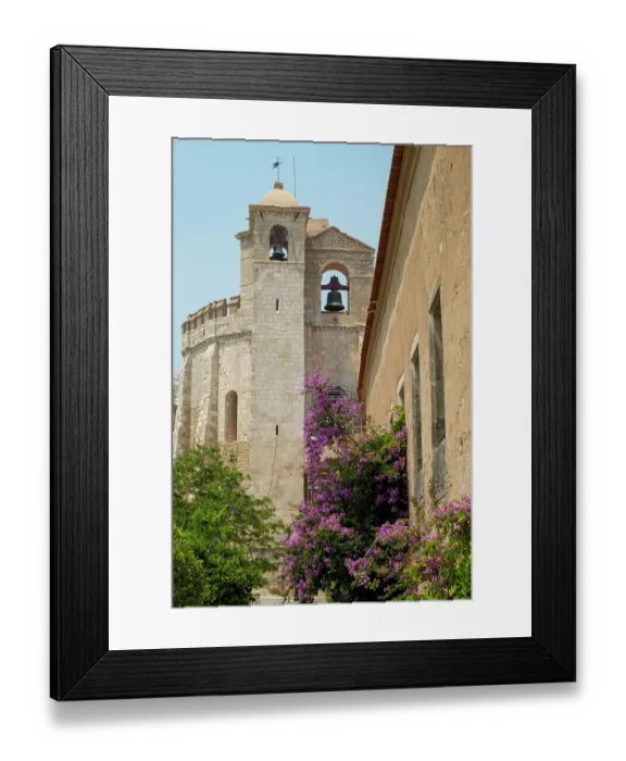 Framed Print : Tomar, Portugal. Tomar castle, home to the Convento de Christo and the last of the Knights Templar Framed Print : Tomar, Portugal. Tomar castle, home to the Convento de Christo and the last of the Knights Templar