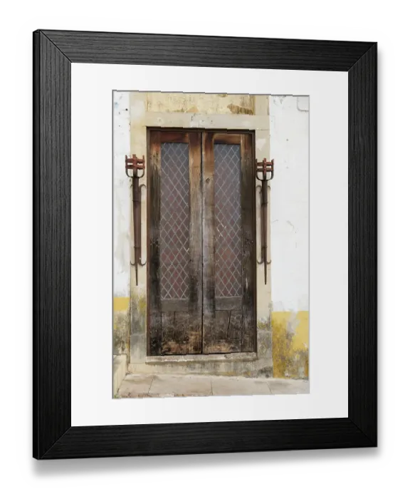 Framed Print : Tomar, Portugal. Old medieval door in the town of Tomar Framed Print : Tomar, Portugal. Old medieval door in the town of Tomar