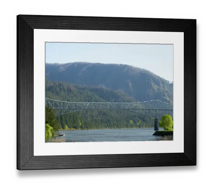 Framed Print : Oregon, USA. Columbia River Gorge National Scenic Area, Bridge of the Gods spans the Columbia River, a steel truss cantilever bridge Framed Print : Oregon, USA. Columbia River Gorge National Scenic Area, Bridge of the Gods spans the Columbia River, a steel truss cantilever bridge