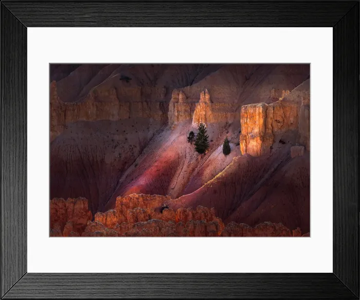 Framed Print : Early morning view of hoodoo formations Bryce Canyon National Park, Utah Framed Print : Early morning view of hoodoo formations Bryce Canyon National Park, Utah