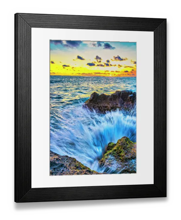 Framed Print : Waves rolling in from the Indian Ocean exploding on the lava shore in Munggu Beach, Bali Indonesia Framed Print : Waves rolling in from the Indian Ocean exploding on the lava shore in Munggu Beach, Bali Indonesia