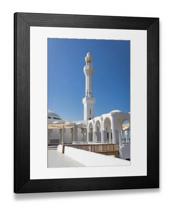 Framed Print : Saudi Arabia, Mecca Province, Jeddah. The Al-Ramah mosque on the waterfront of Jeddah