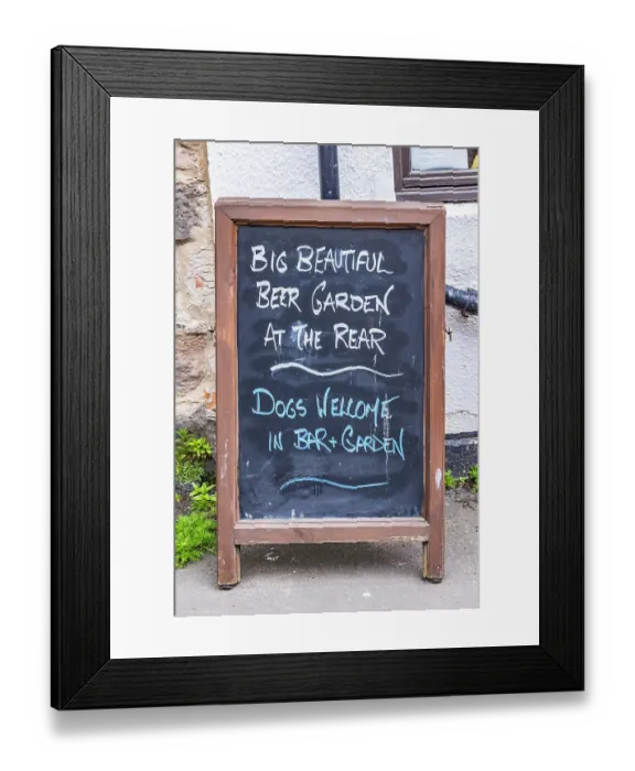 Framed Print : Lindisfarne, Holy Island, Berwick-upon-Tweed, Northumberland, England, Great Briton, United Kingdom. Chalkboard sign outside a pub on Holy Island Framed Print : Lindisfarne, Holy Island, Berwick-upon-Tweed, Northumberland, England, Great Briton, United Kingdom. Chalkboard sign outside a pub on Holy Island